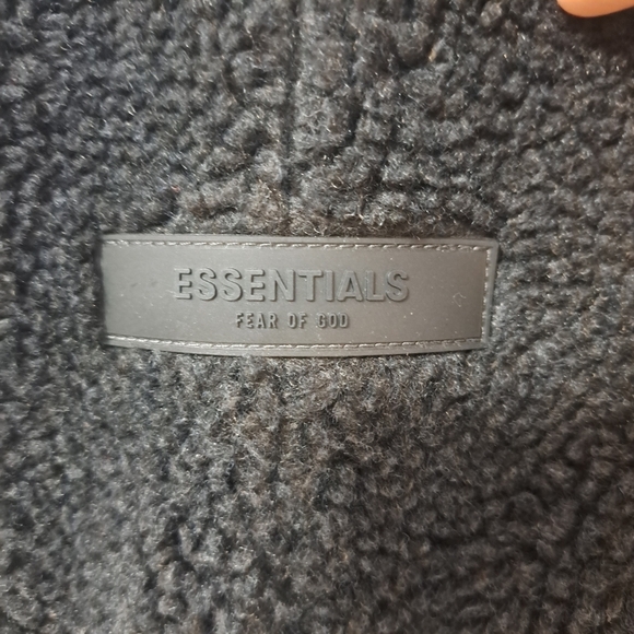 Fear Of God Essentials slim fit logo appliqued fleece sweatpants Gray Medium - Picture 11 of 14